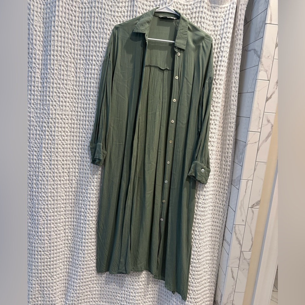 Zara XS Green Sheer Button Up